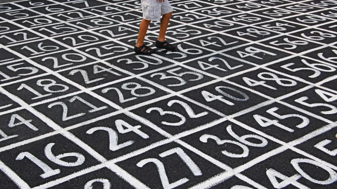 Ile to 80: Fascynujące fakty o tej liczbie w codziennym życiu