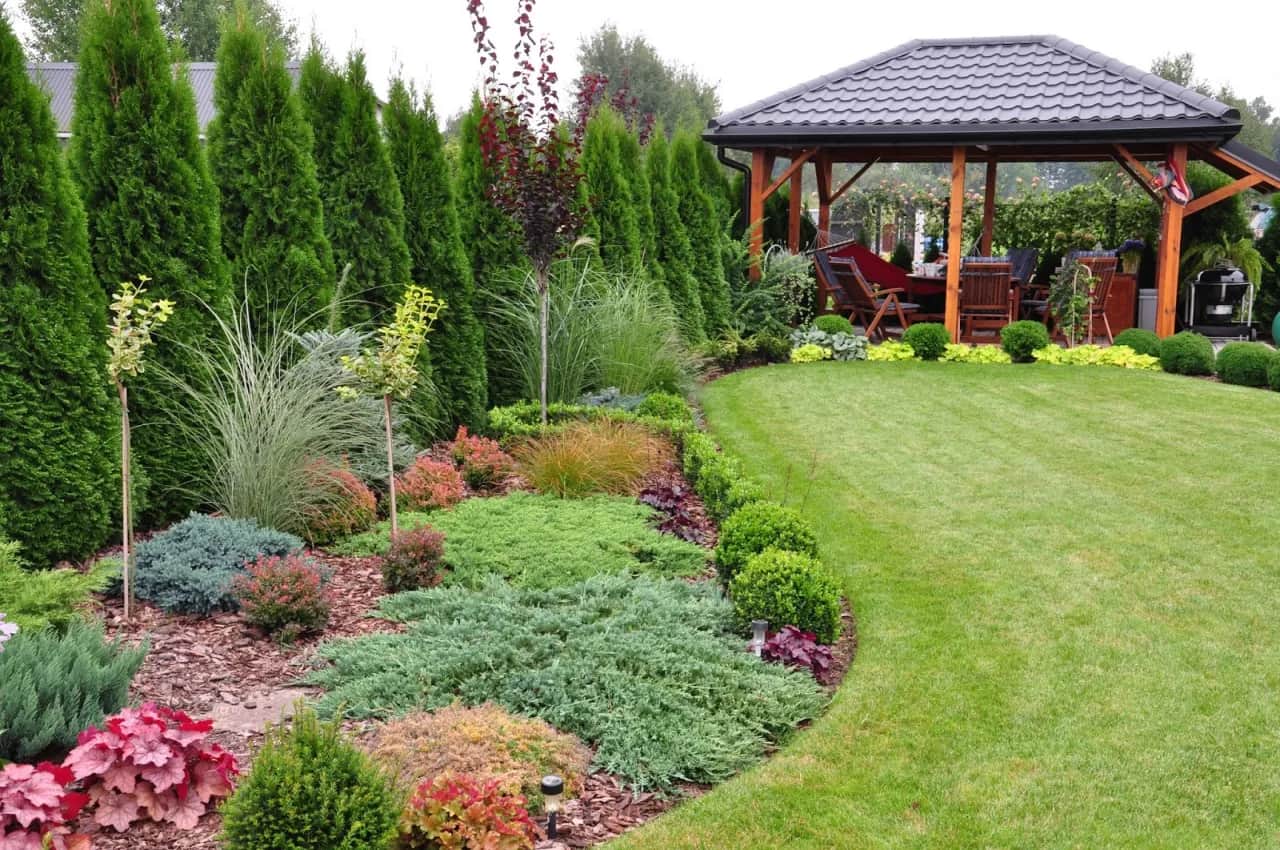 Jak zrobić rabaty ogrodowe: proste kroki i najlepsze materiały